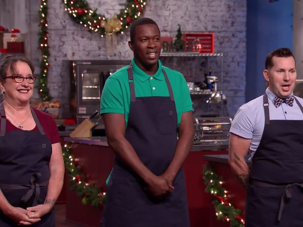 Holiday Baking Championship - Sweet Revenge