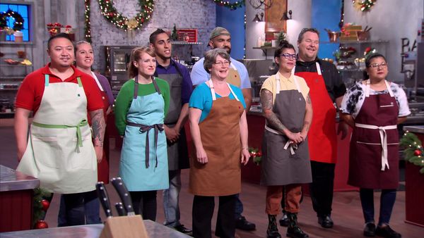 Holiday Baking Championship - Filling Grateful
