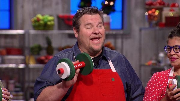 Holiday Baking Championship - North Pole Vaulting