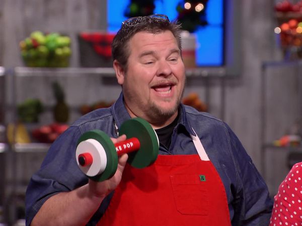 Holiday Baking Championship - North Pole Vaulting