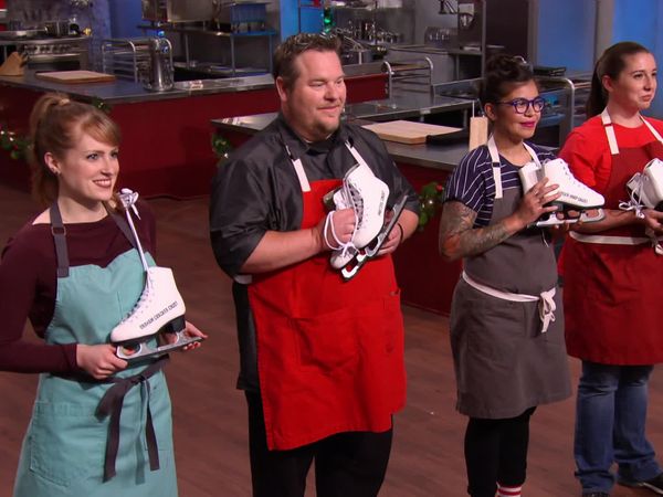 Holiday Baking Championship - Traditions with a Twist