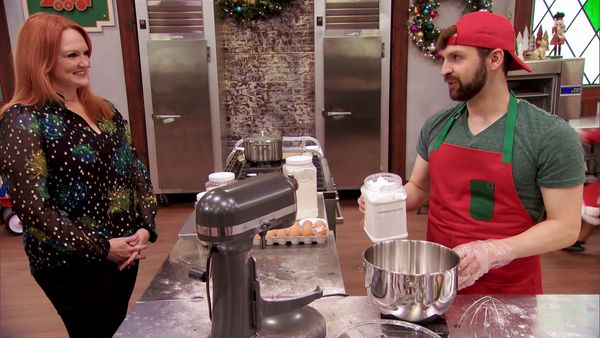 Christmas Cookie Challenge - Christmas Games and Music