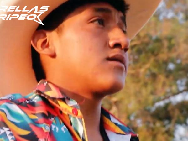 Estrellas del Jaripeo - Cuto de la Esperanza