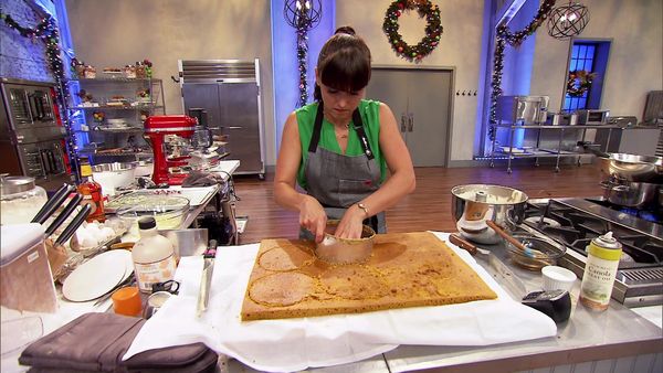 Holiday Baking Championship - The Great Holiday Cake-Over