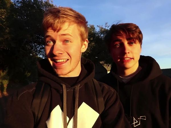 Sam and Colby - Exploring a Dark Beach Mansion
