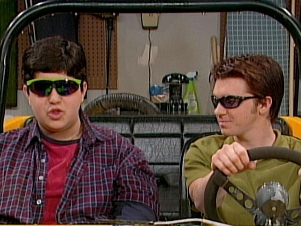 Drake and Josh - Dune Buggy