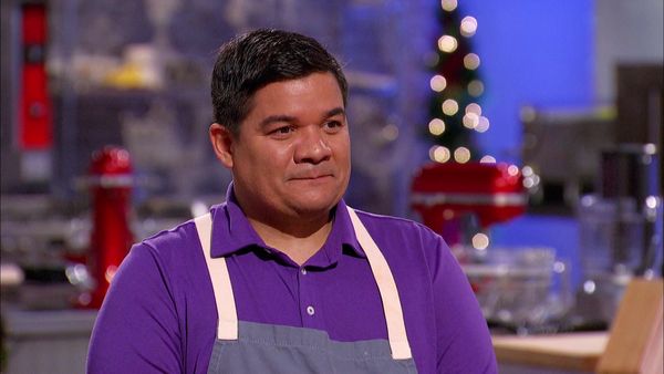 Holiday Baking Championship - World Class Classics