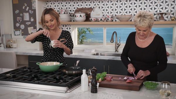 Giada's Holiday Handbook - Giada and Raffy's Christmas Miracle