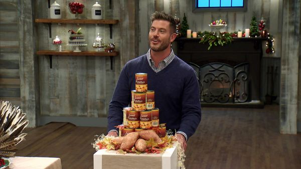Holiday Baking Championship - Thanksgiving Genius