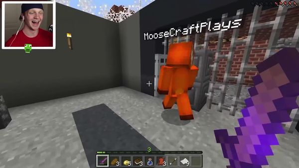 UnspeakablePlays - Unspeakable & Moose Get Arrested...