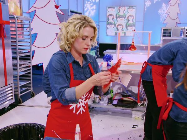 Holiday Wars - Elves vs. Reindeer