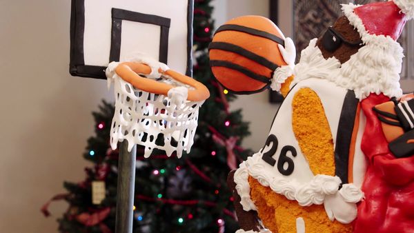 Holiday Cookie Builds - Slam-Dunking Santa