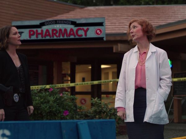Detective McLean: Ties That Bind - Pilot