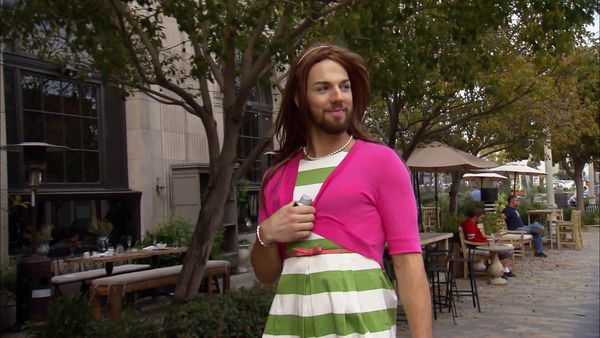 America's Next Top Model - The Guy Who Gets To Kiss The Girl