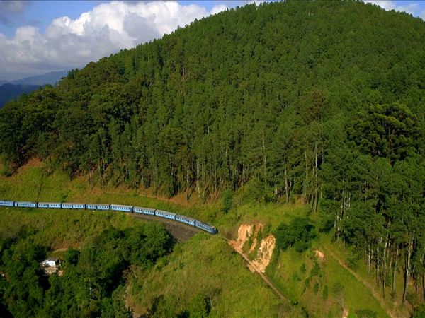 World's Most Scenic Railway Journeys - Sri Lanka