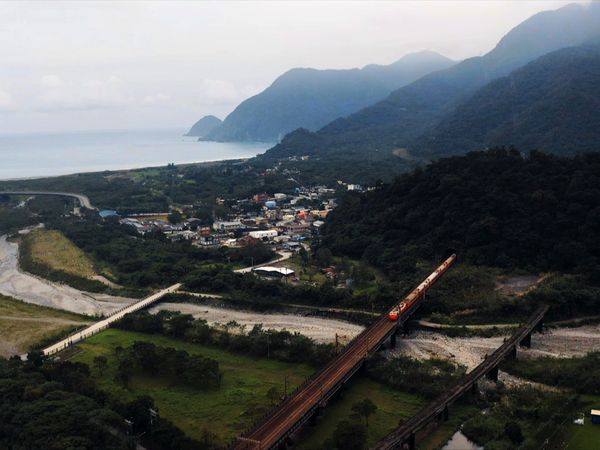 World's Most Scenic Railway Journeys - Taiwan