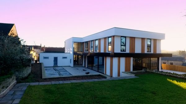 My Impossible House - Futuristic Smart Home