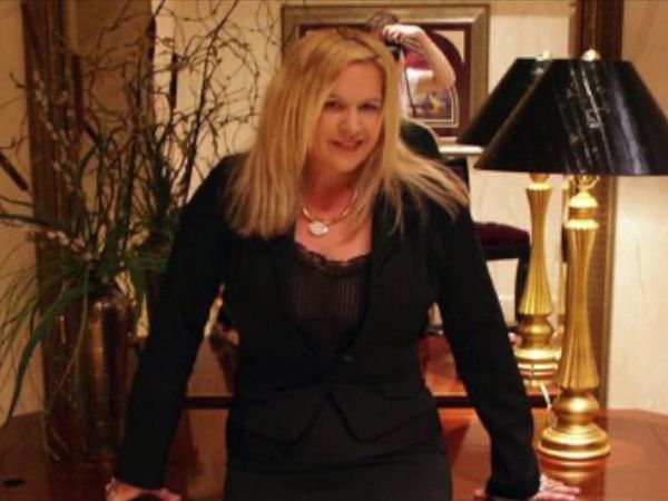 That Chapter - The Bizarre Case of Dee Dee Moore