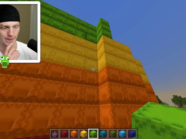 UnspeakablePlays - Turning Houses Into Shulkers / 100 Herobrines vs. 100 Notches
