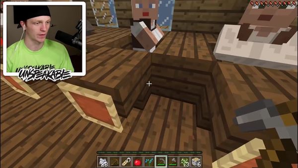 UnspeakablePlays - Minecraft: Pocket Edition Trolls / I Only Have 10 Seconds to Choose