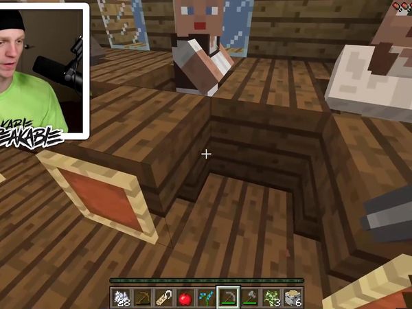 UnspeakablePlays - Minecraft: Pocket Edition Trolls / I Only Have 10 Seconds to Choose