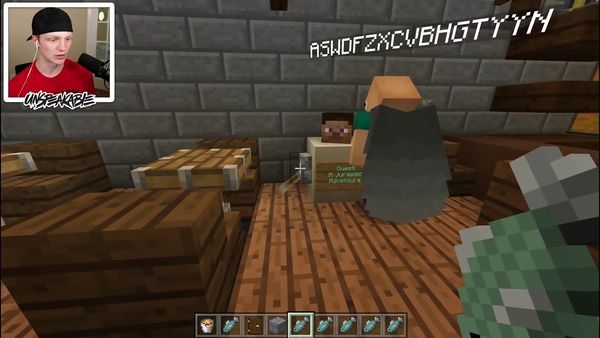 UnspeakablePlays - Biggest Minecraft: Pocket Edition House / Escaping a Prison