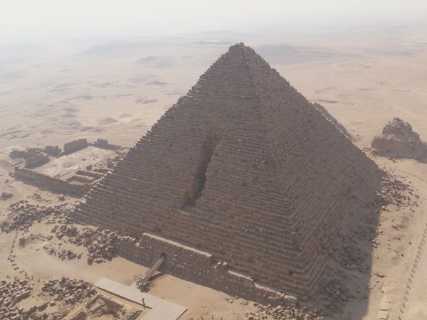 Inside Pyramids - Episodio 4