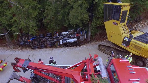 Highway Thru Hell - Winch Wizard