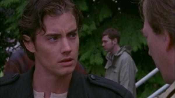 The Outer Limits: 1995 - Caught In The Act