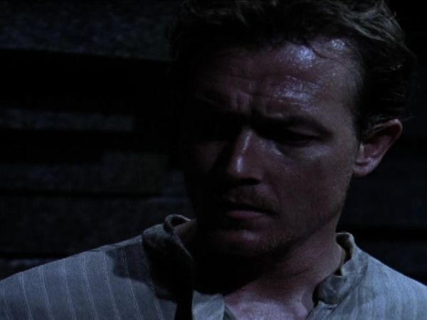 The Outer Limits: 1995 - Quality Of Mercy