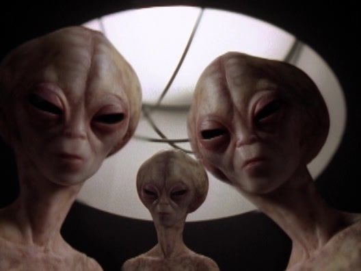 The Outer Limits: 1995 - Beyond The Veil