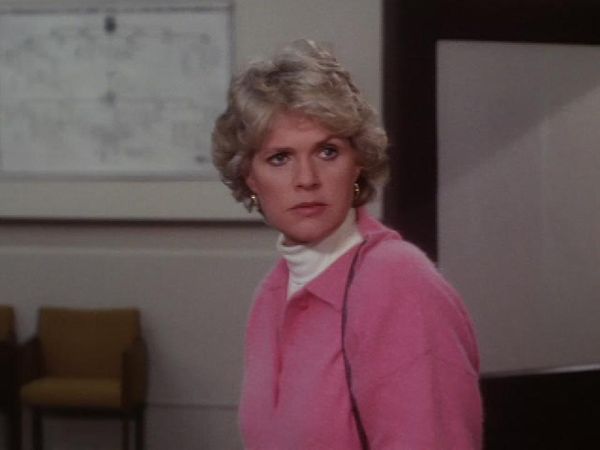 Cagney & Lacey - School Daze