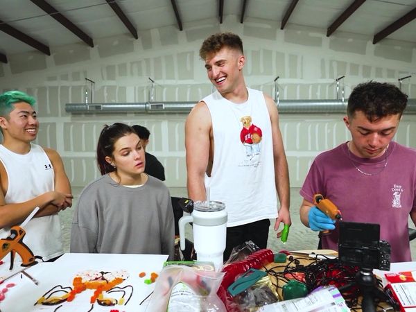 ZHC - Best Giant Gummy Art Wins $5,000!