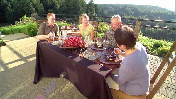 BBQ with Bobby Flay - Crazy for 'Cues