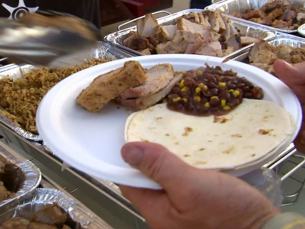 BBQ with Bobby Flay - BBQ Bashes