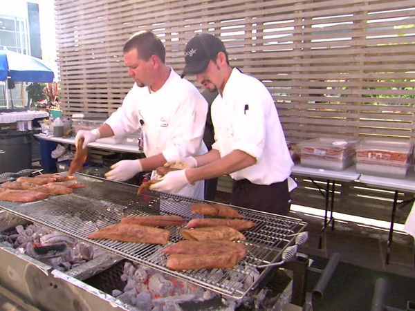 BBQ with Bobby Flay - Wacky 'Cues