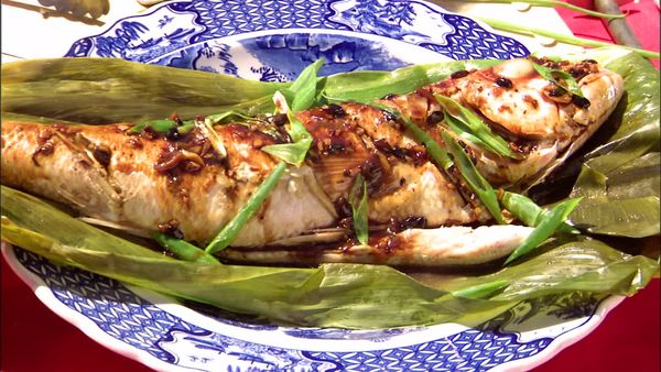 BBQ with Bobby Flay - Hot Hawaiian BBQ