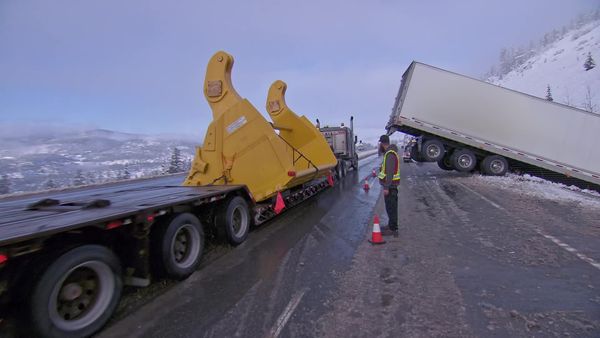 Highway Thru Hell - Episode 12