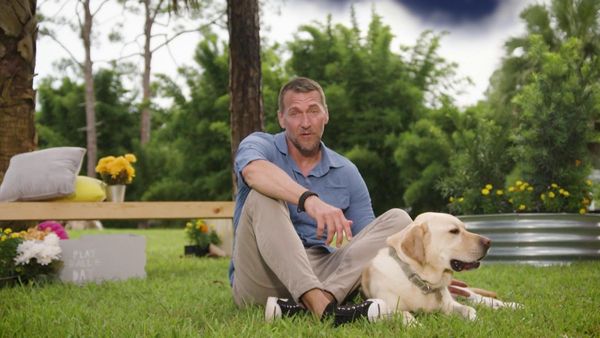 Lucky Dog: Down Under - Martin & Wolfie