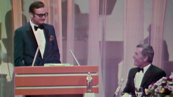 The Classic Friars Club Roasts - The Friars Roast Johnny Carson