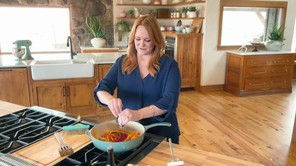 The Pioneer Woman - Home Sweet Home: Tale of Four Dinners