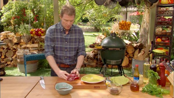 Bobby Flay's Barbecue Addiction - Middle Eastern Supreme Barbecue
