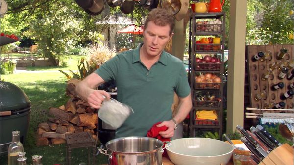 Bobby Flay's Barbecue Addiction - Barbe-Cucina