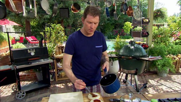 Bobby Flay's Barbecue Addiction - Grills Gone Wild