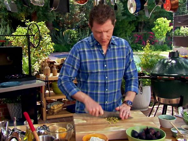 Bobby Flay's Barbecue Addiction - Feast From the Middle East
