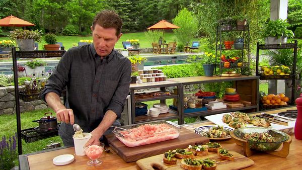 Bobby Flay's Barbecue Addiction - Bobby's Basics: Go-To Grilling