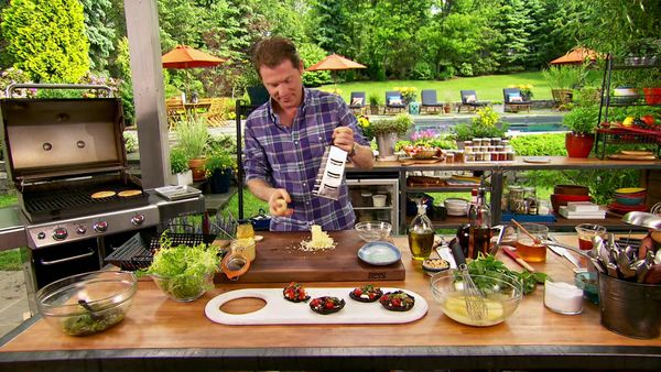 Bobby Flay's Barbecue Addiction - Bobby's Basics: Veggie Delight