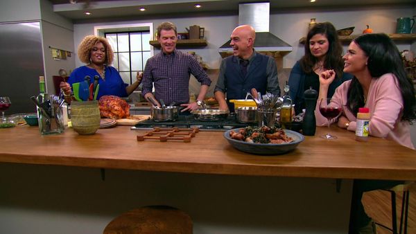 Bobby Flay's Barbecue Addiction - Thanksgiving at Bobby's