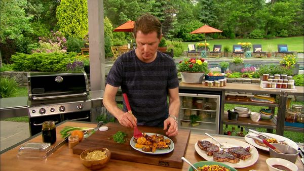 Bobby Flay's Barbecue Addiction - Bobby's Basics: Quick and Easy Southern Grilling