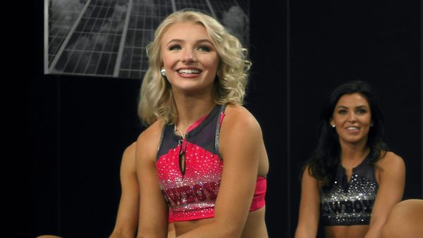 Dallas Cowboys Cheerleaders: Making the Team - Die harte Realität